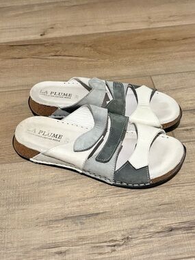 La plume leather slip on sandals white grey size 39